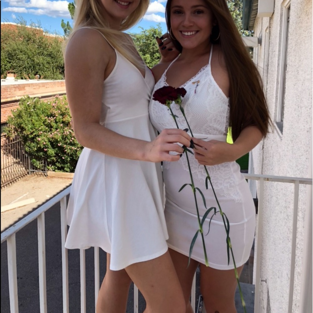 White lace formal bodycon dress